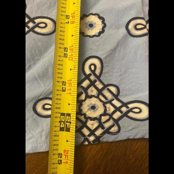 Crown & Ivy Blue Floral Blouse - Size L - Picture 8 of 8